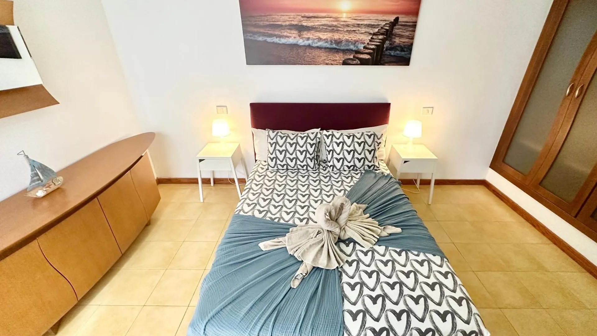 Apartment Lima Limon By The Sea, 2 Bedrooms, Central, High Speed Internet, Desk El Cotillo